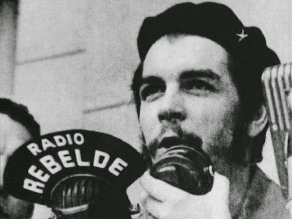 Che Guevara e a Rádio Rebelde